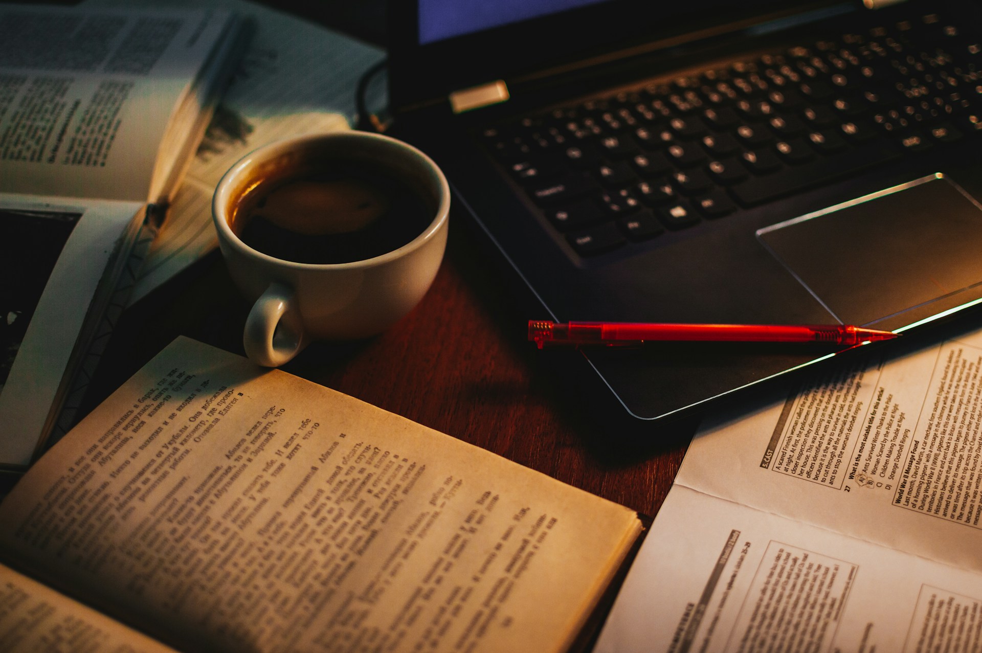 Dual Diploma in English and ICT